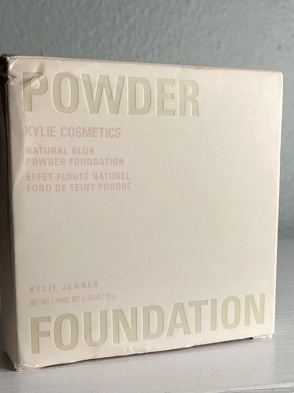 Kylie Cosmetics Powder Foundation In Cream Compact 8c new in box